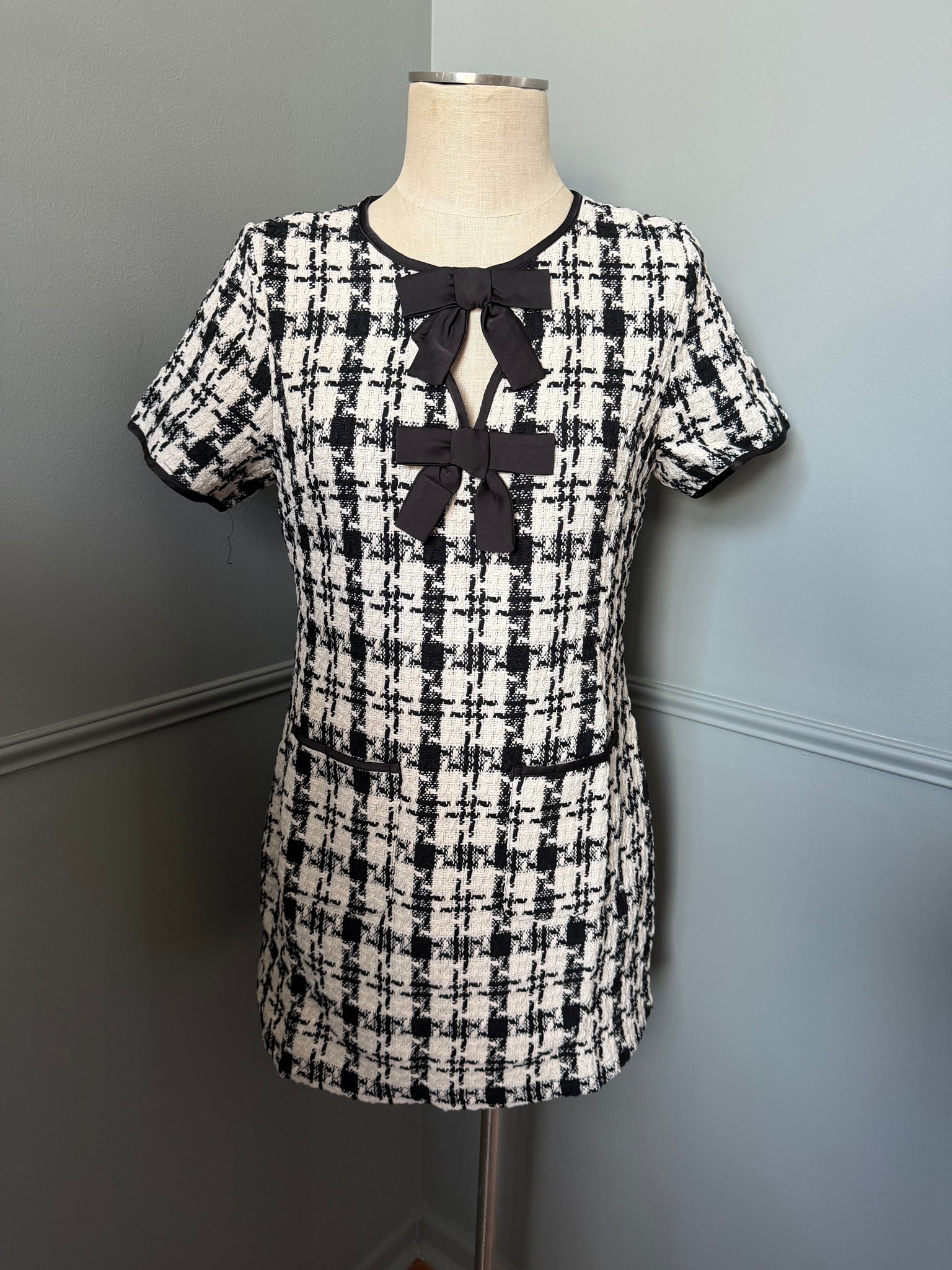 9 to 5 Girlie Pop Tweed Shift Dress – Garish Gal